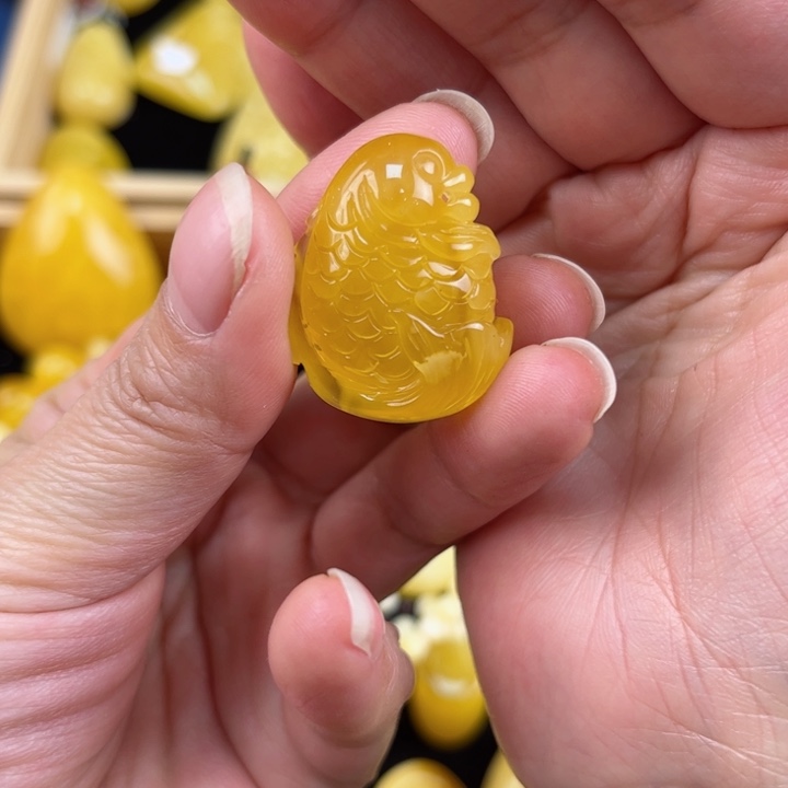 琥珀珠宝奇石未镶嵌琥珀，