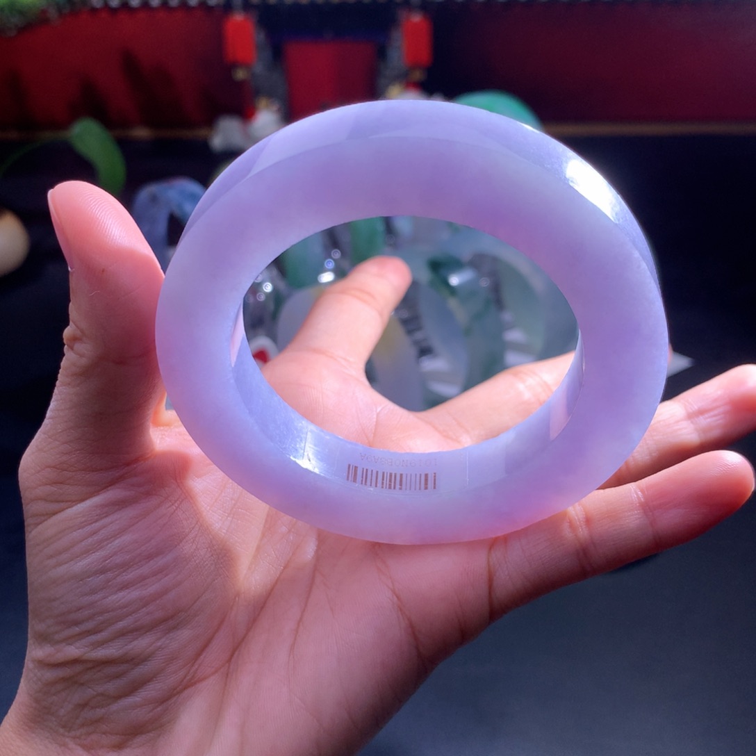 定制翡翠未镶嵌翡翠手镯