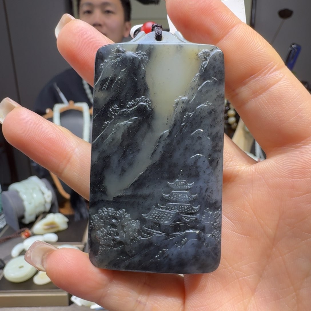 和田玉未镶嵌挂件