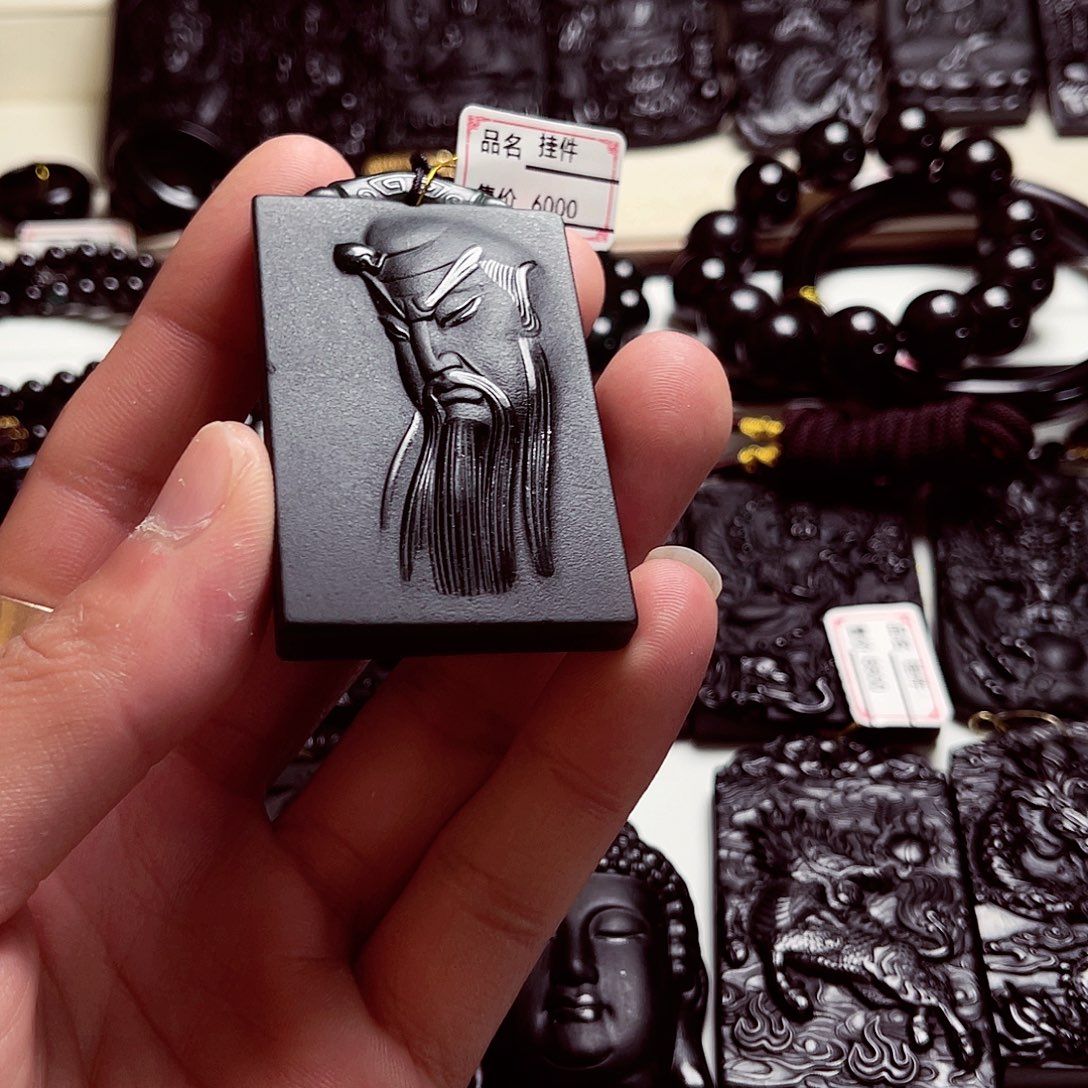 天然缅科a货 钢琴黑 关公