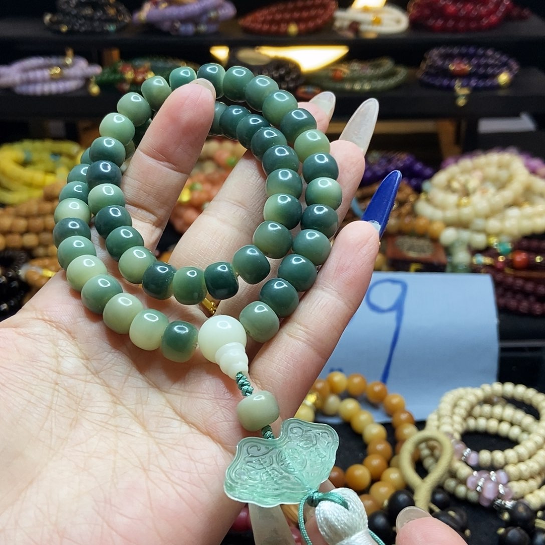 吊坠佛心果菩提果