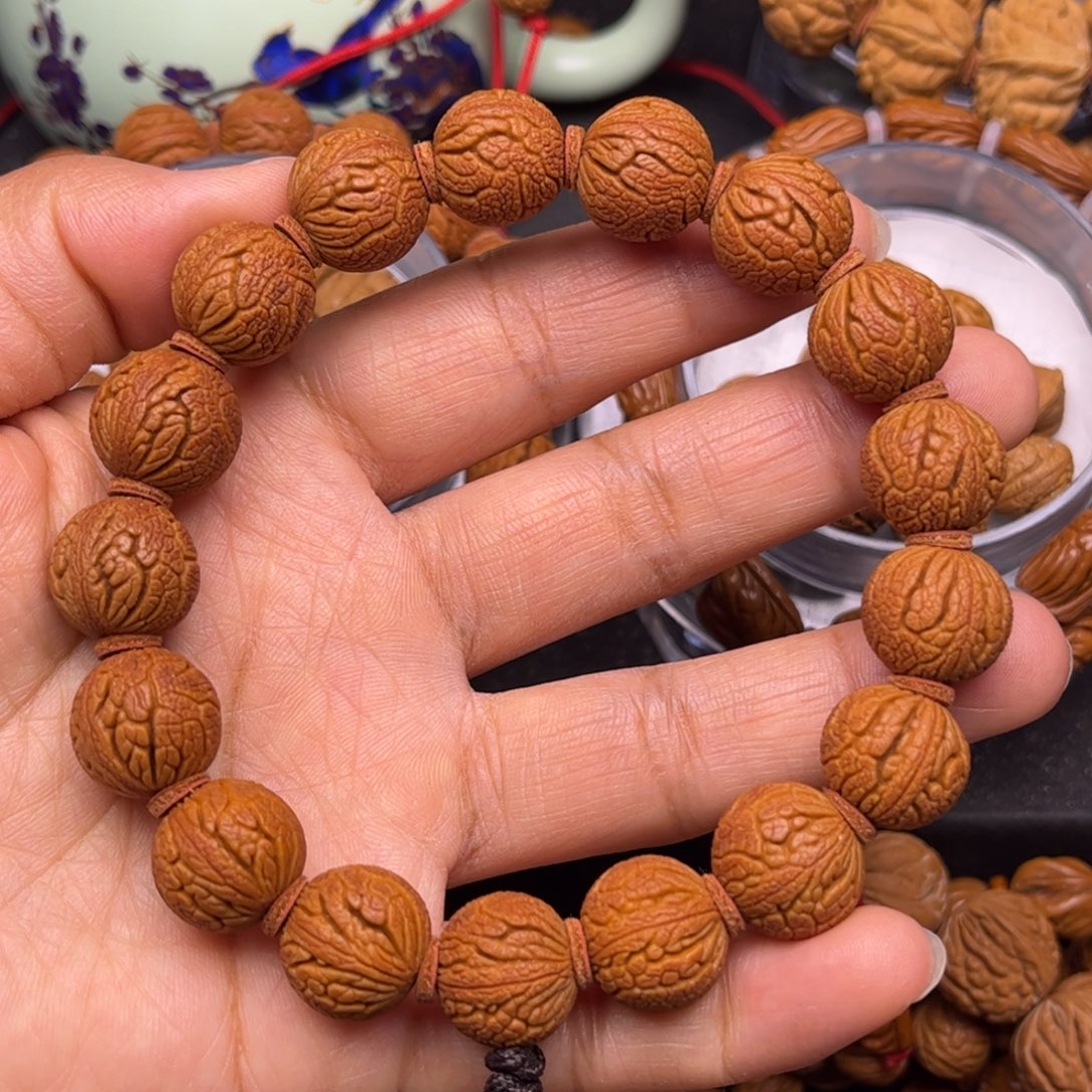 心***意桃核吊坠龙纹桃核