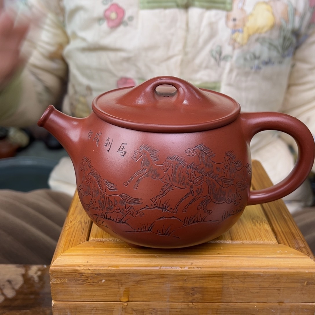 紫砂茶壶宜兴紫砂艺术