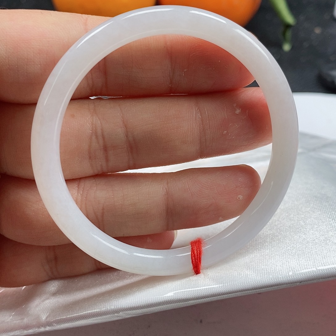 【闪购商品】翡翠手镯（圆镯）未镶嵌336号