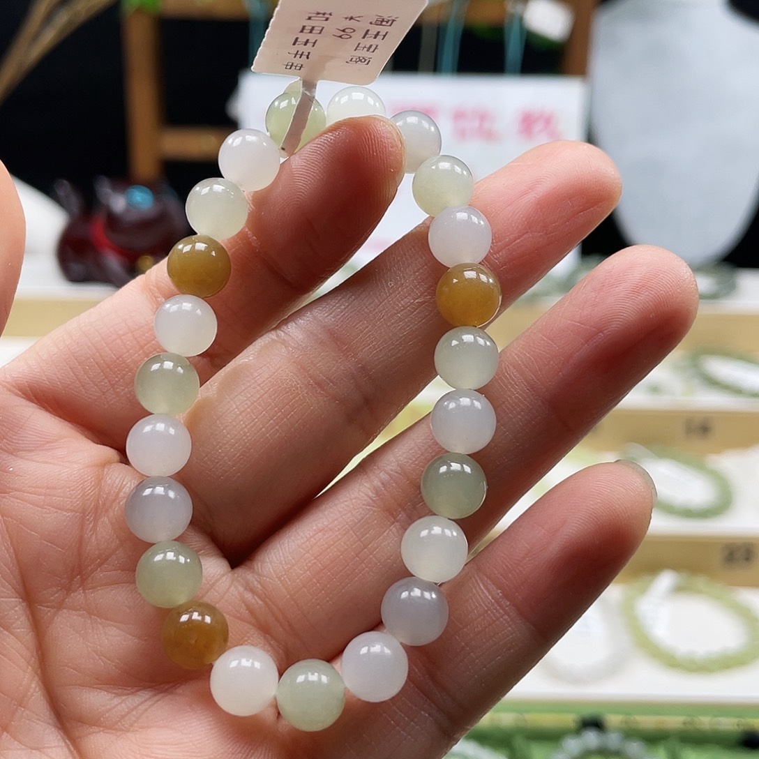 甜***宝和田玉未镶嵌手链