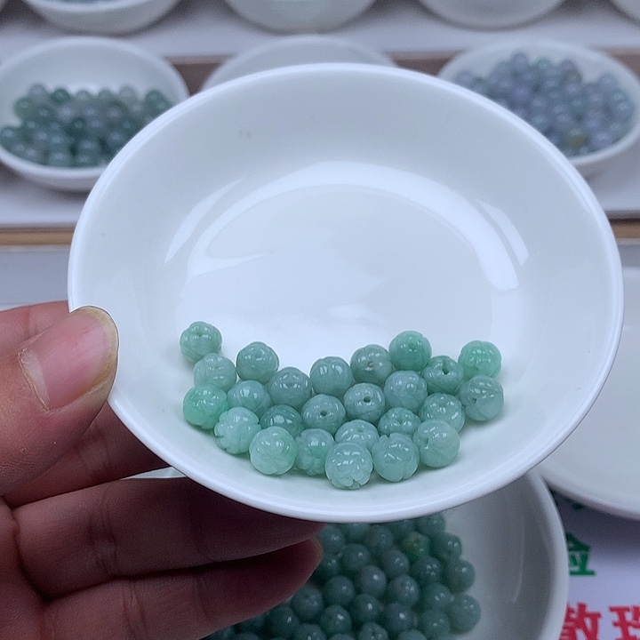 翡翠散珠翡翠25颗88块卡8莲花珠