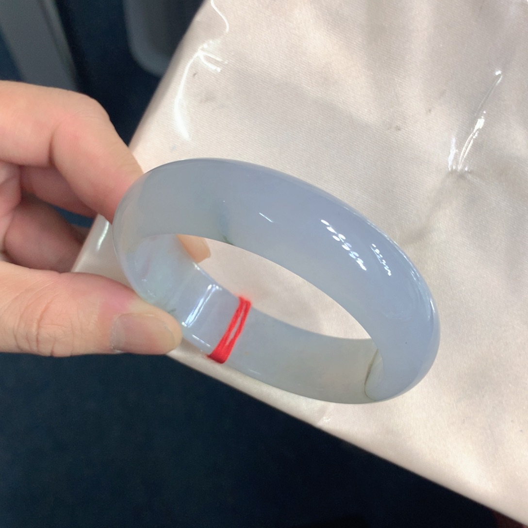 翡翠未镶嵌手镯翡翠(小轮胎）