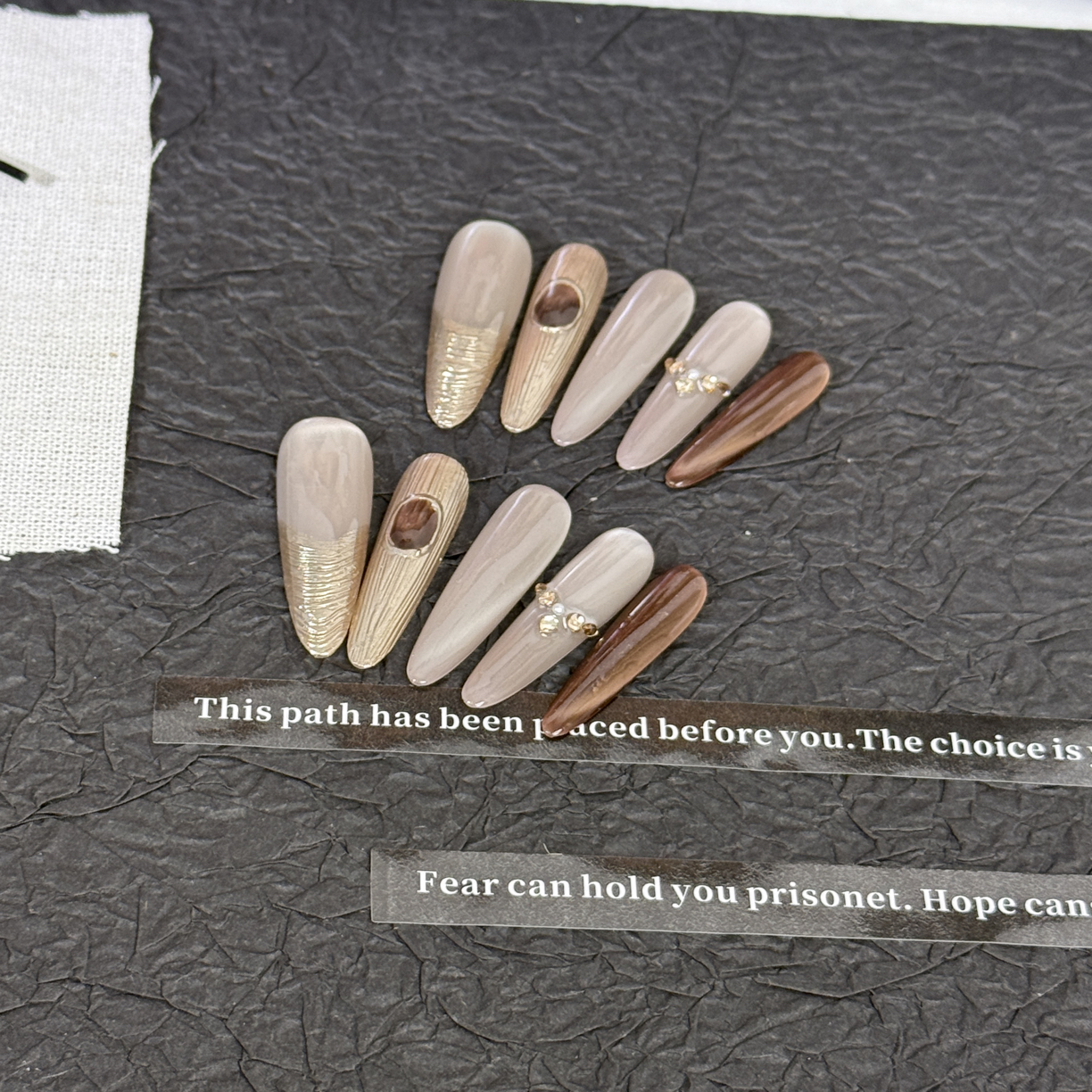 纯手工设计感穿戴甲片直播间选款链接（纯手工默认微瑕）