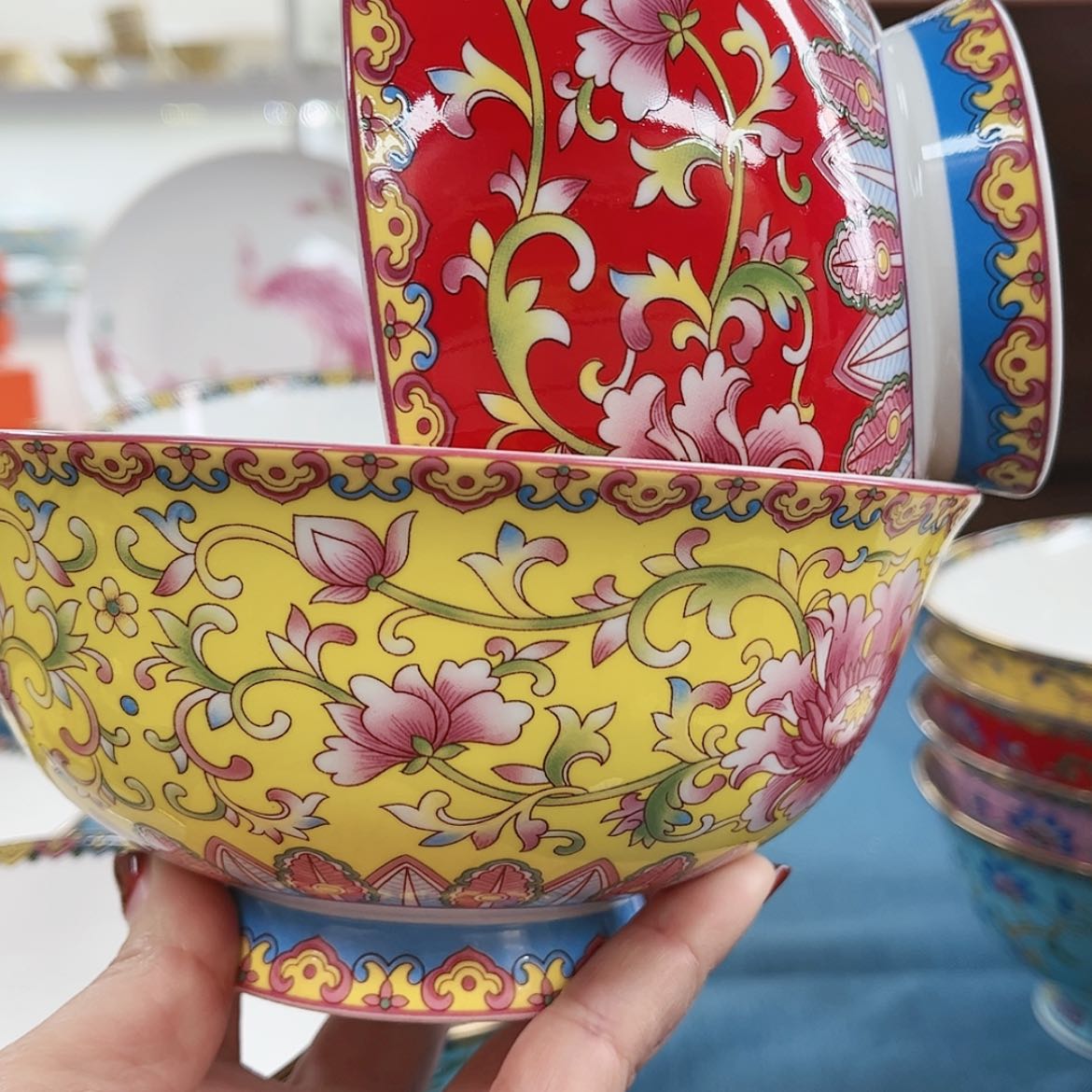 【闪购商品】骨瓷6寸2个…………………………