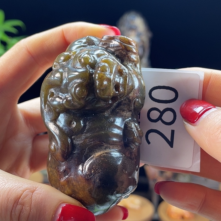 和田玉（糖玉）未镶嵌挂件