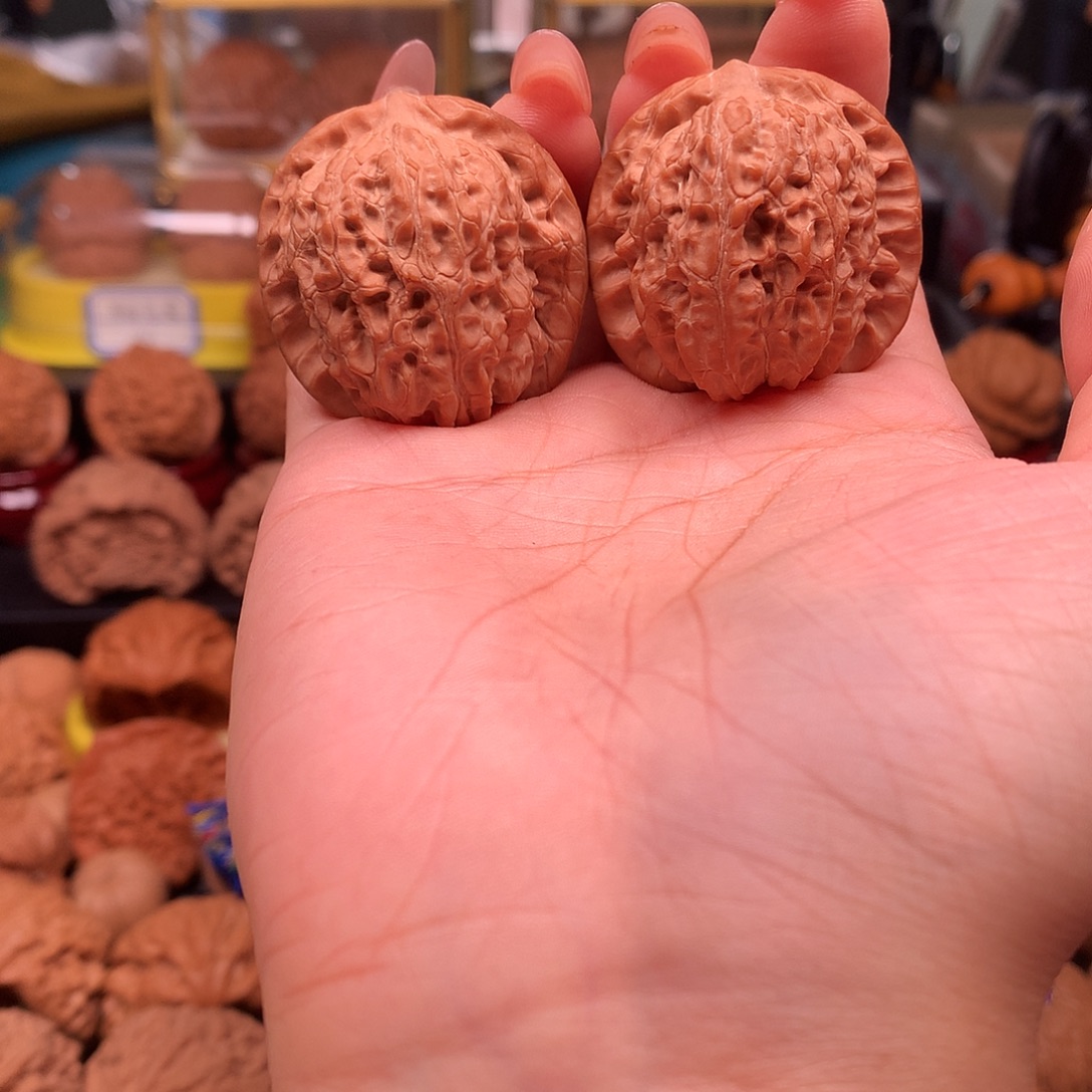 吊坠文玩核桃血麒麟37