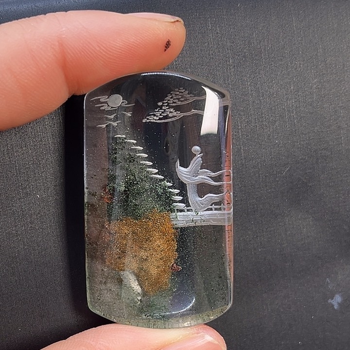 水晶颈饰未镶嵌家****9水晶