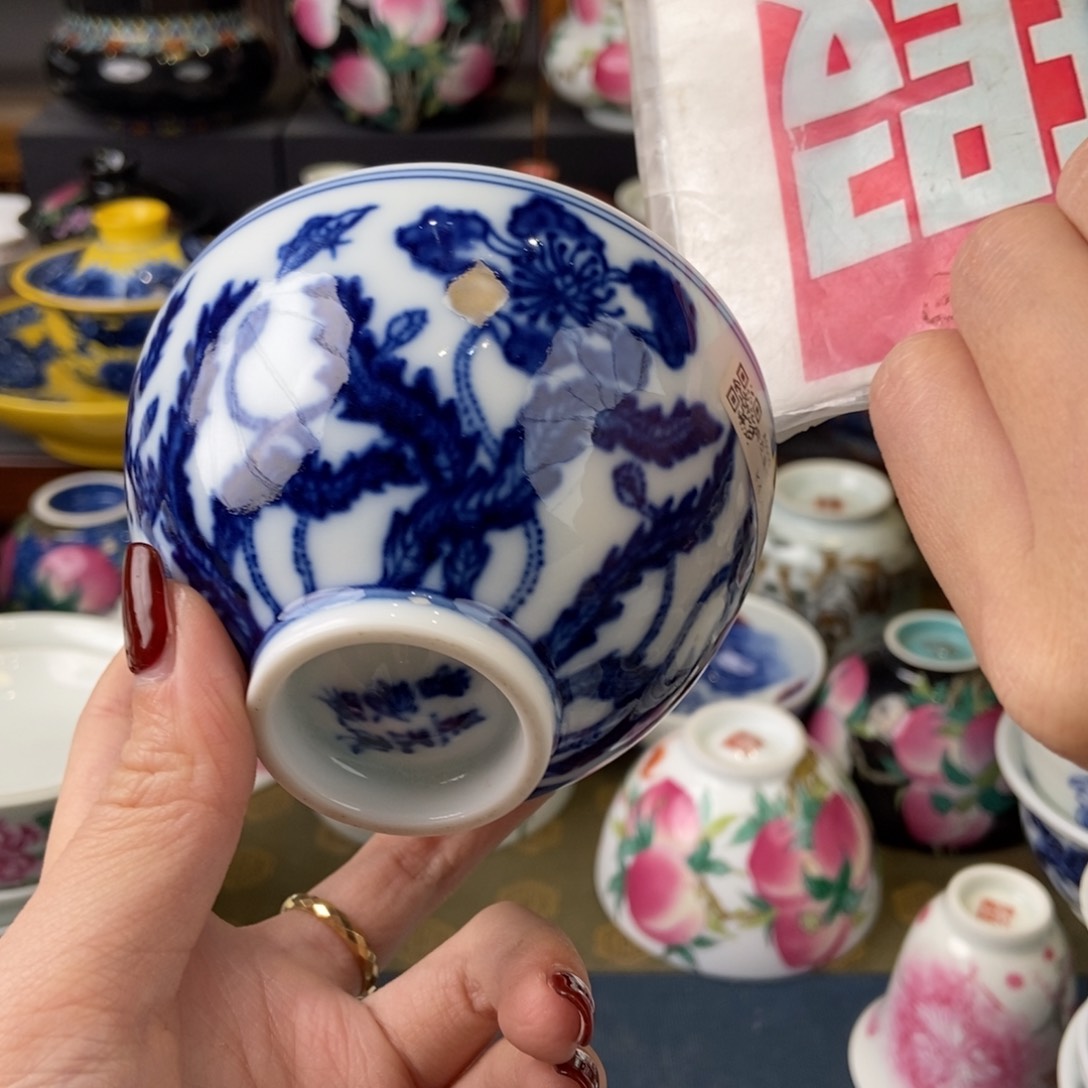 陶瓷艺术家的作品是一