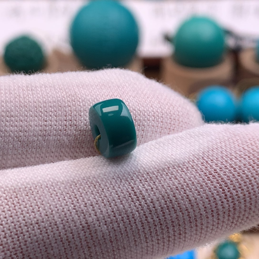 绿松石未镶嵌珠宝奇石8.2m