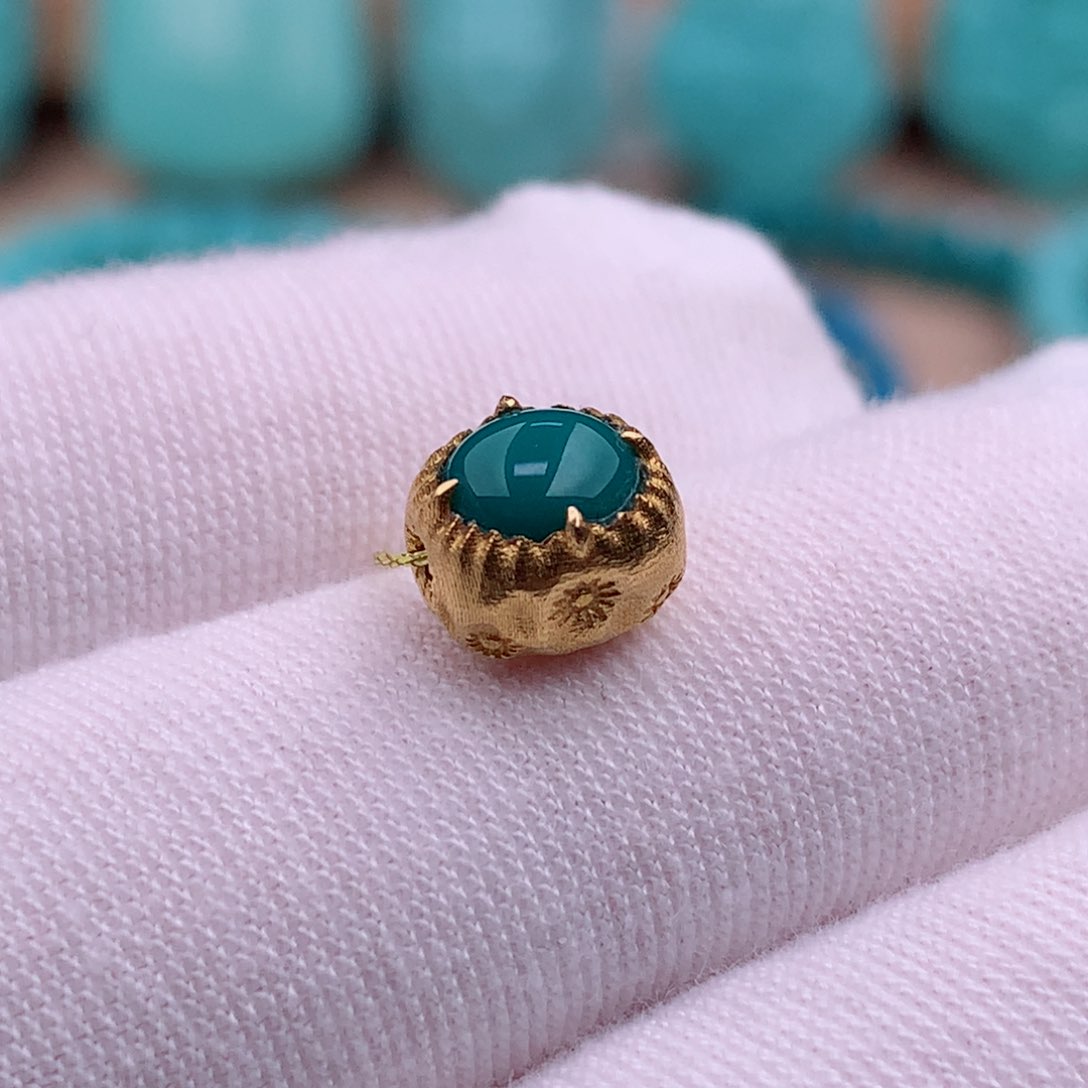 绿松石珠宝奇石18K金镶嵌