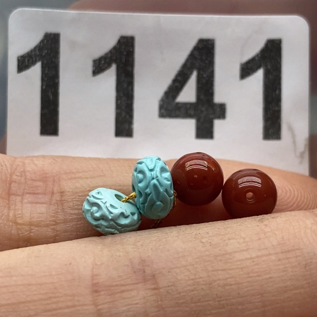 南红玛瑙颈饰未镶嵌