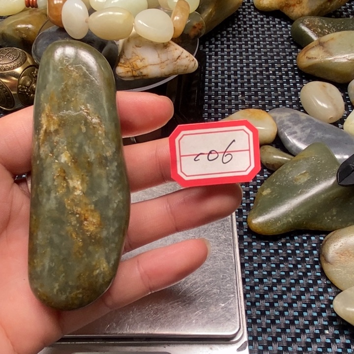 未镶嵌和田玉把件106