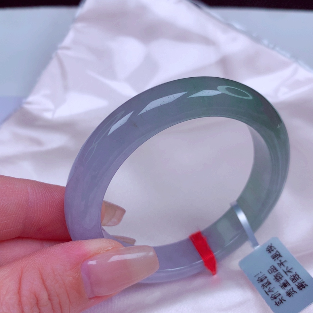 翡翠未镶嵌手镯手镯