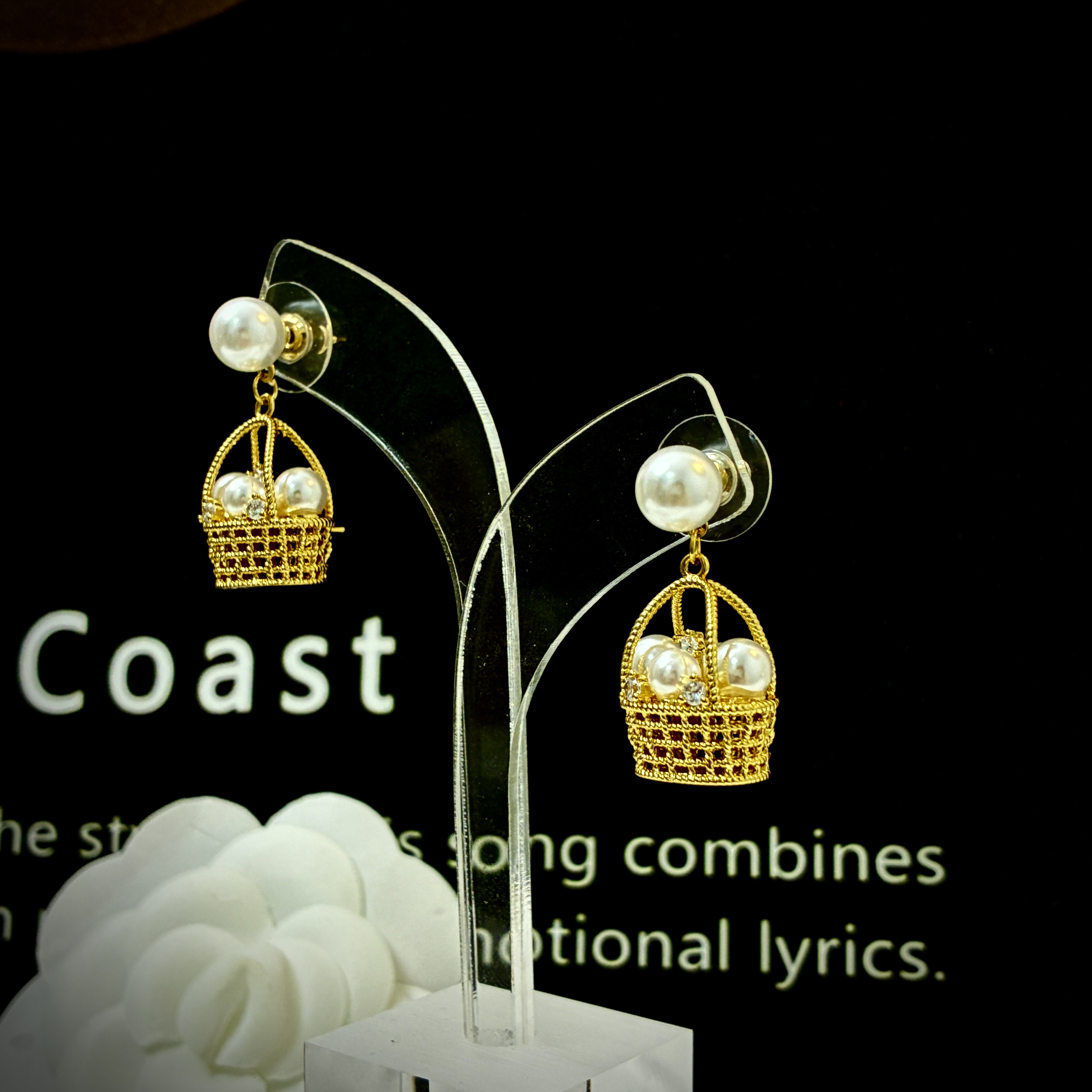 铜合金仿珍珠耳饰 提篮珠珠轻奢气质高级感时尚百搭法式简约复古