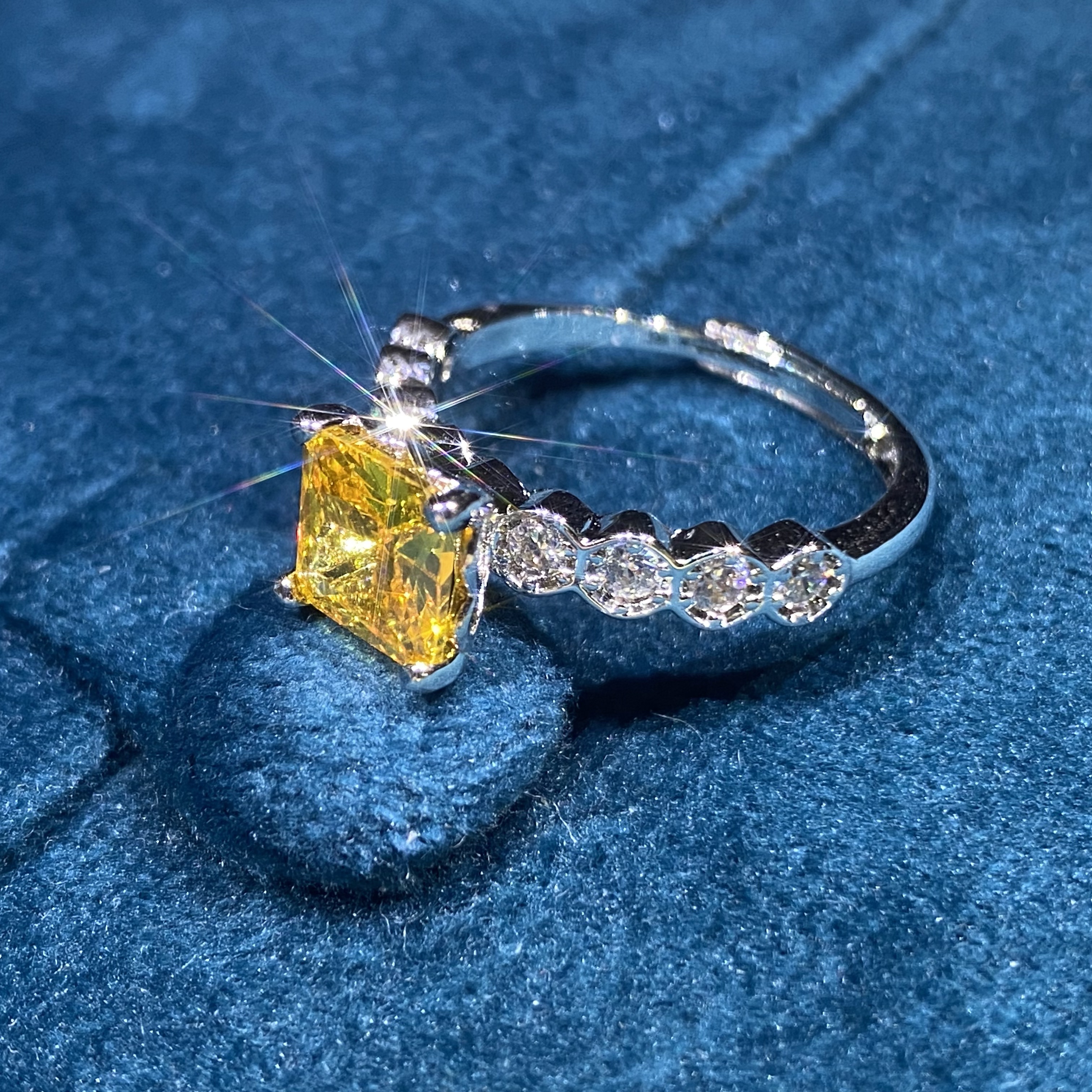 【南非库里南】NFKLN 高端奢华定制 黄色方包戒指 554