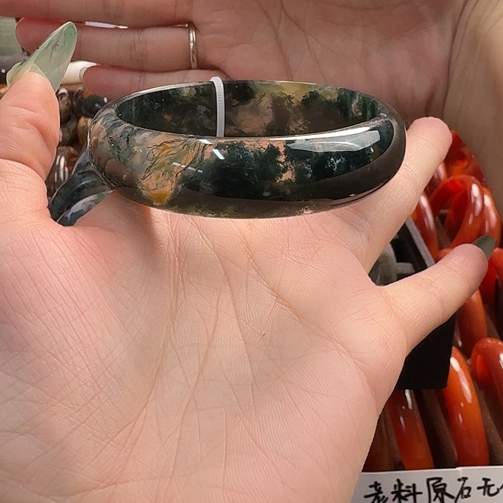 玛瑙/玉髓未镶嵌手镯