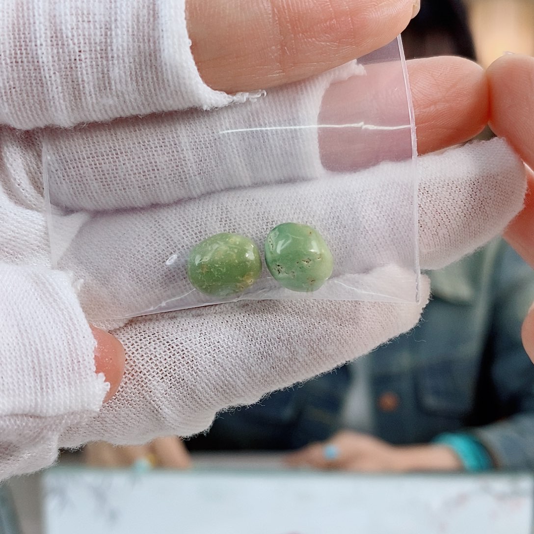 未镶嵌绿松石珠宝奇石