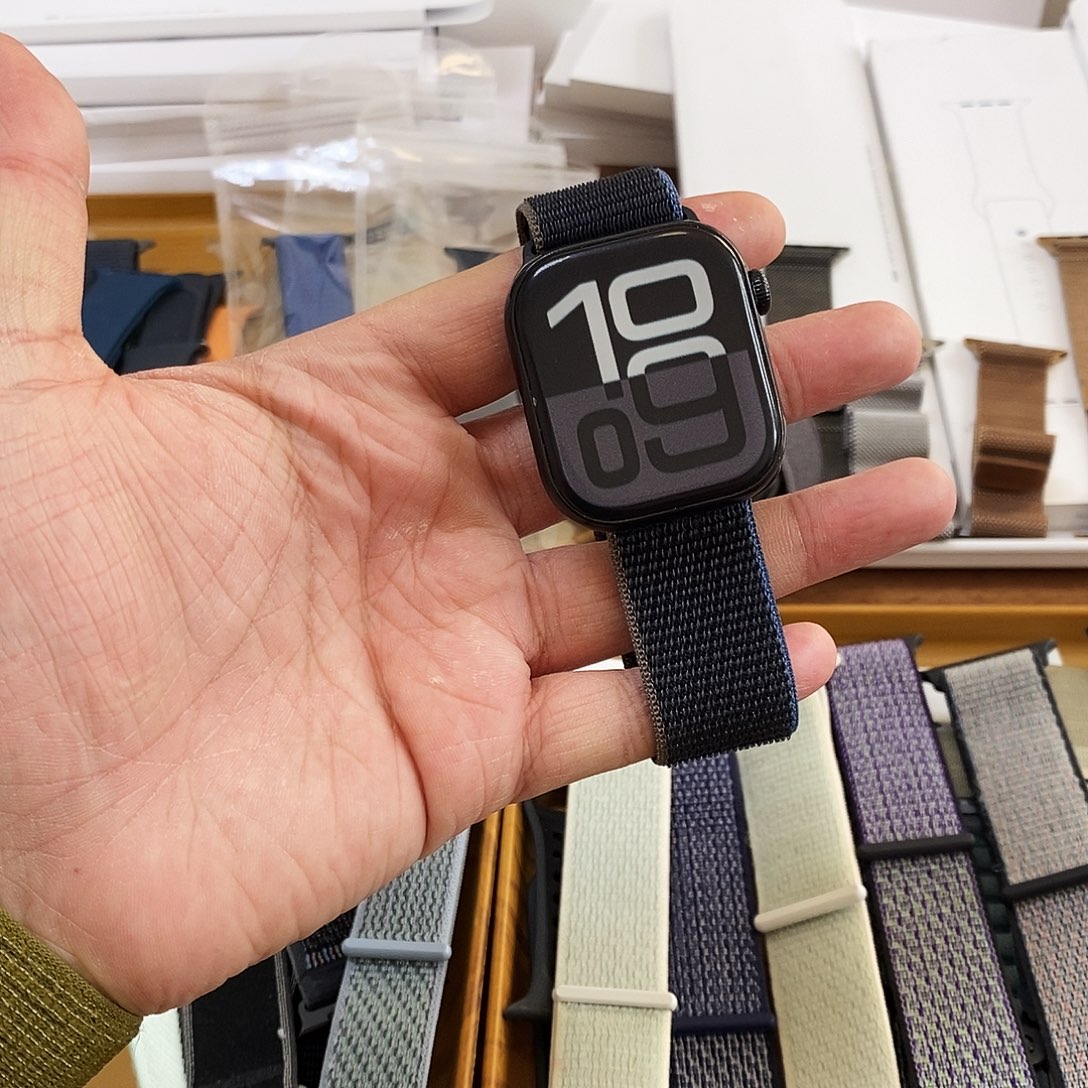 99新木炭色尼龙回环大表盘