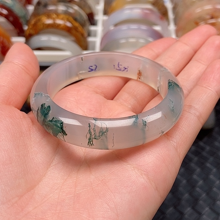 手镯玛瑙/玉髓未镶嵌