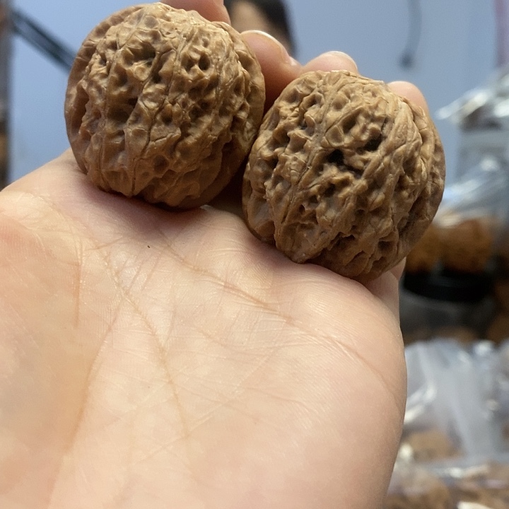 南***雪把件文玩核桃35石墩小众