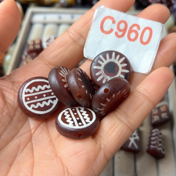 玛瑙/玉髓颈饰未镶嵌阿*姐