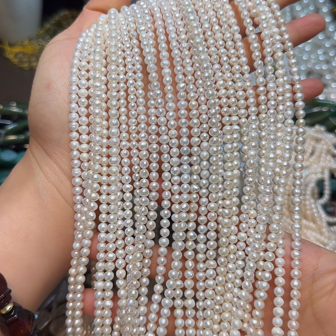 玛瑙/玉髓合金珠宝半成品4-5mm淡水珍珠高品一条