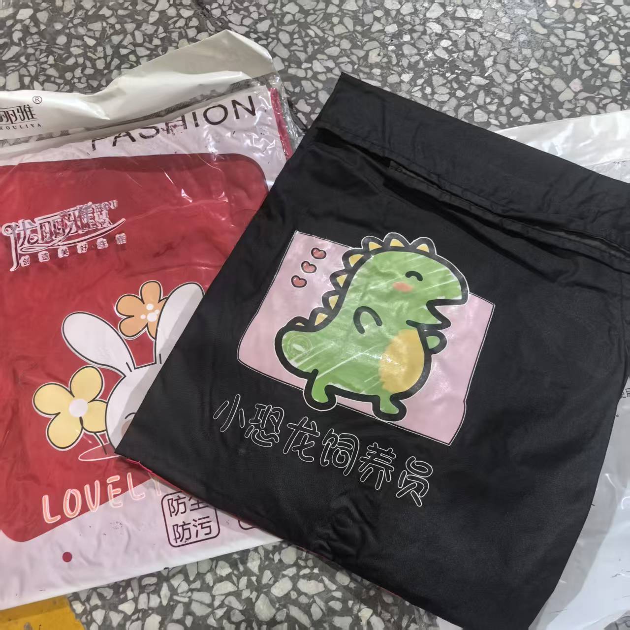 防水围裙 发2件 （黑色+红色）
