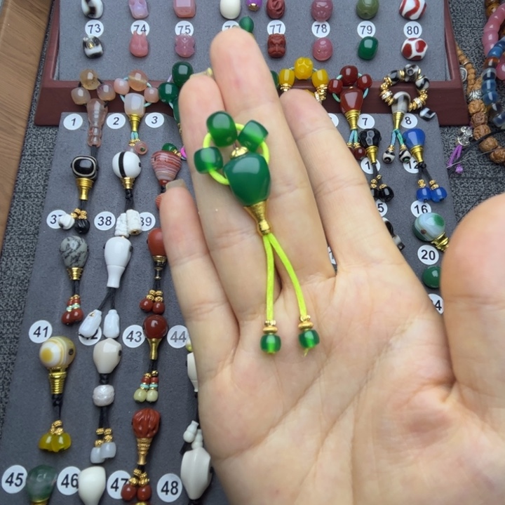 玛瑙/玉髓未镶嵌配饰