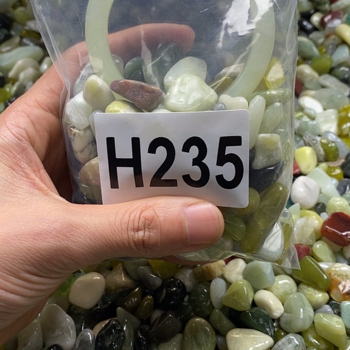 蛇纹石玉鱼缸石未镶嵌