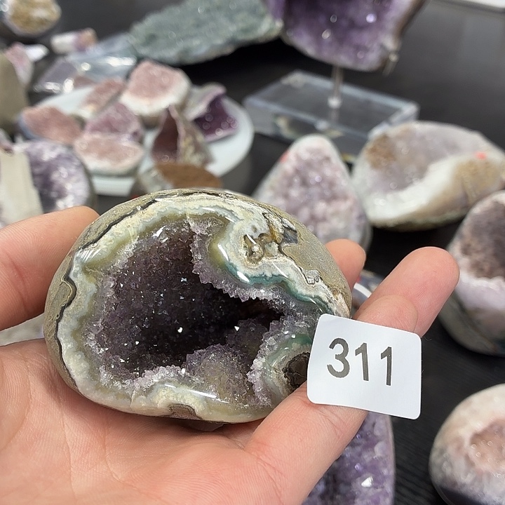 水晶未镶嵌大型摆件（非配饰）