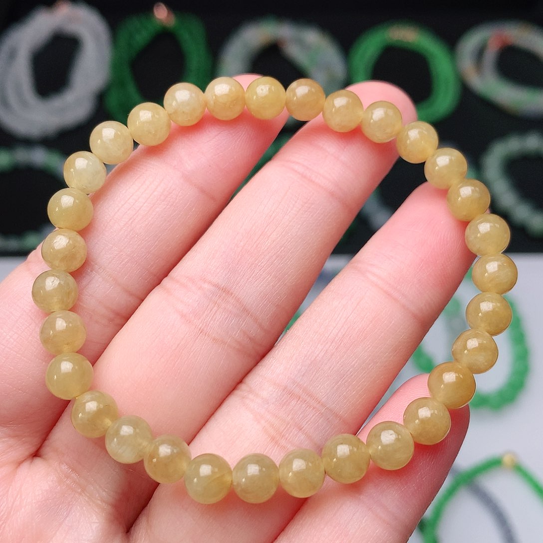 翡翠手链未镶嵌翡翠