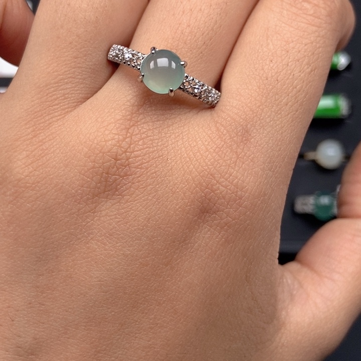 翡翠未镶嵌戒指戒指