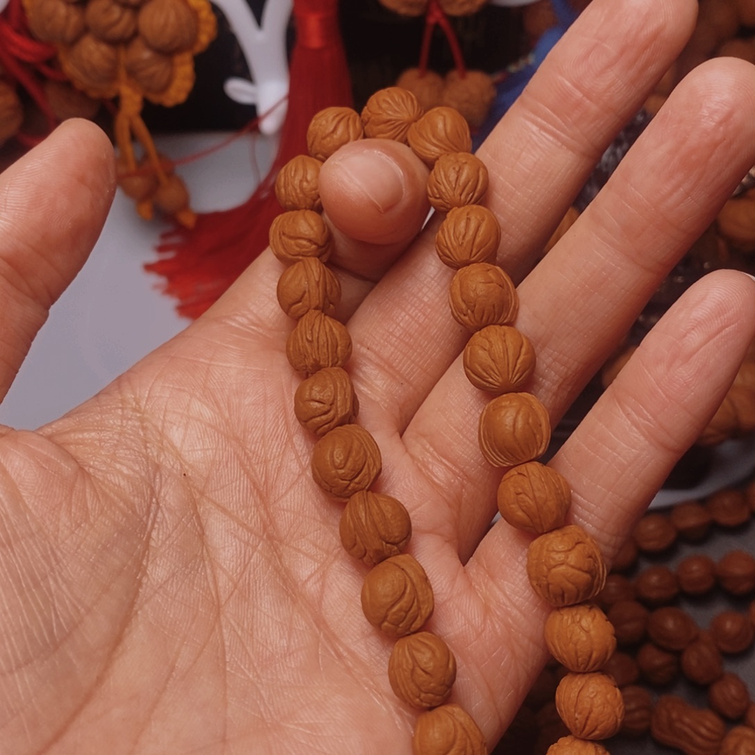 㭇***吊坠桃核桃枭手串1