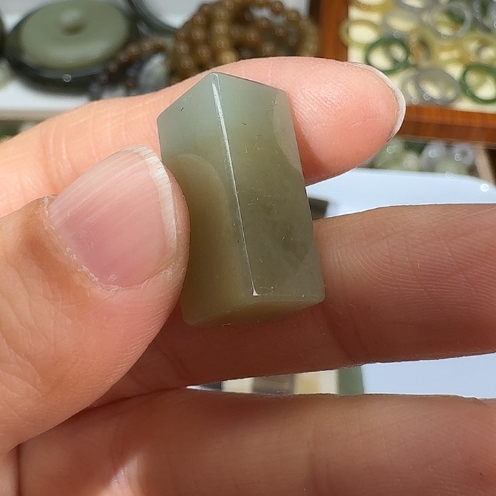 和田玉（糖玉）未镶嵌颈饰10219