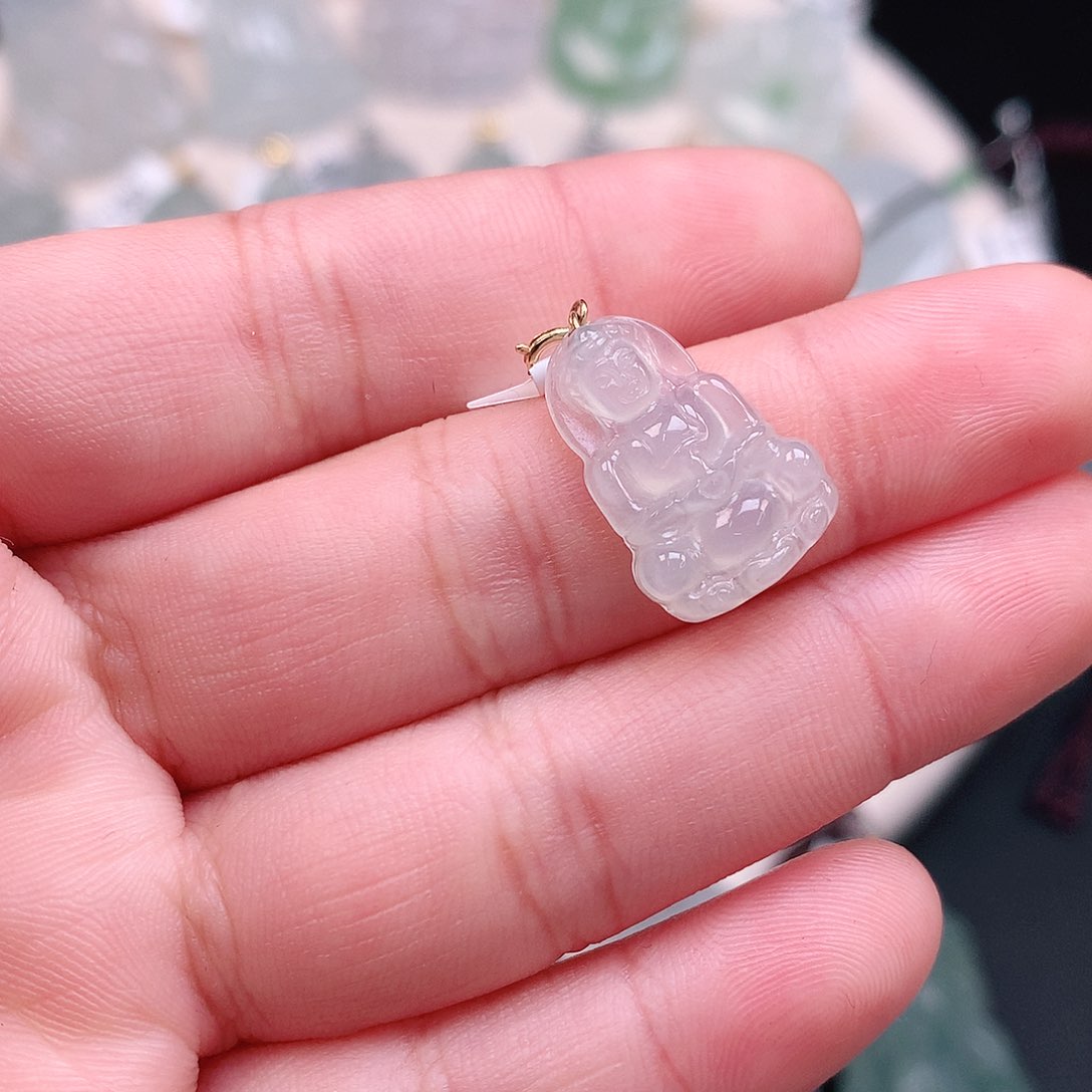 翡翠颈饰18K金镶嵌冰胶小观音