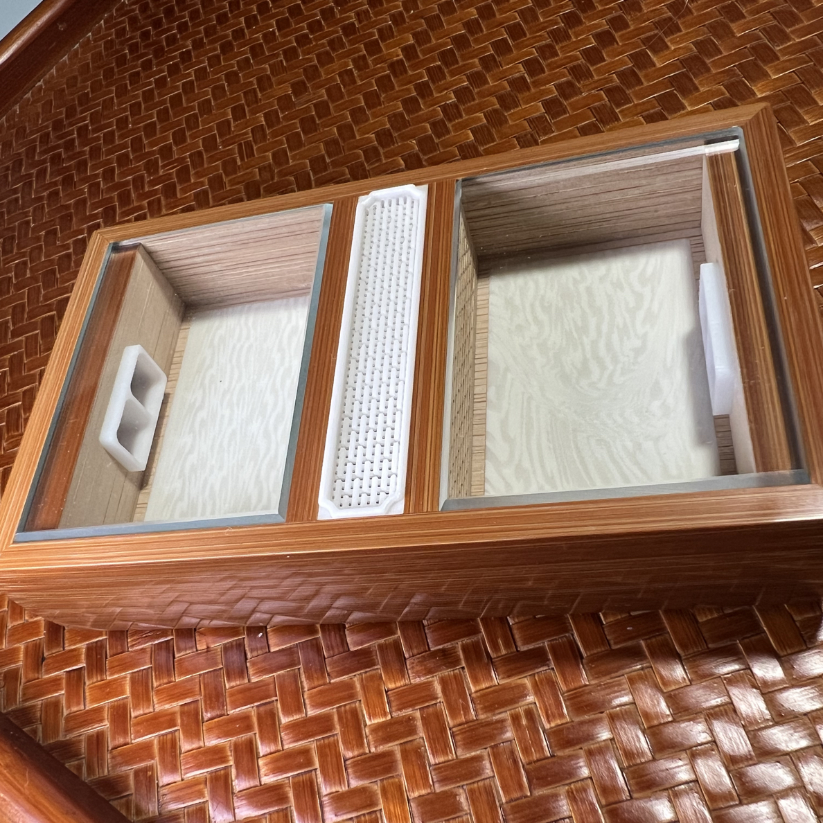 海派老玉竹双格竹蛉金钟盒