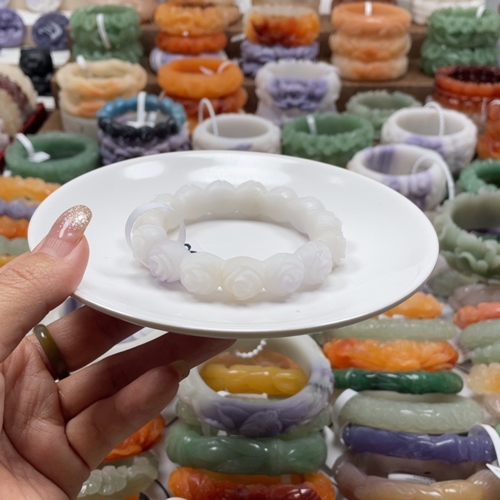 石英质玉未镶嵌手镯