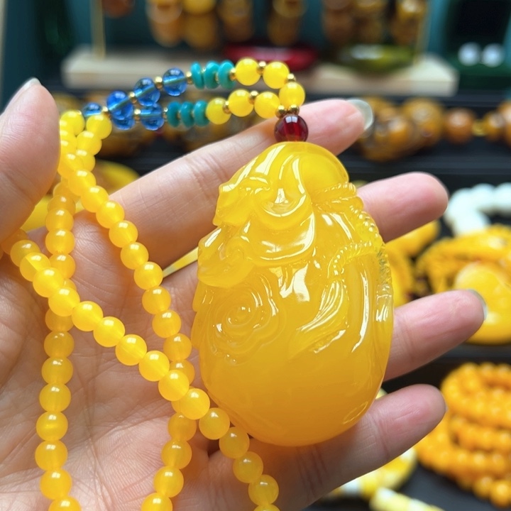 琥珀未镶嵌颈饰吊坠链子