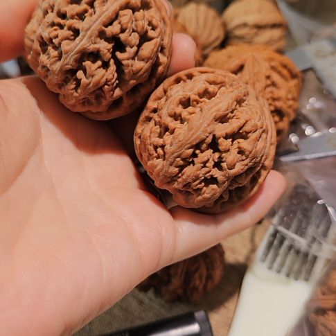 阿***旺吊坠文玩核桃45粗筋