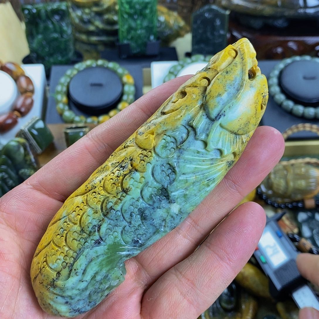 岫岩河磨玉（透闪石质玉）手把未镶嵌