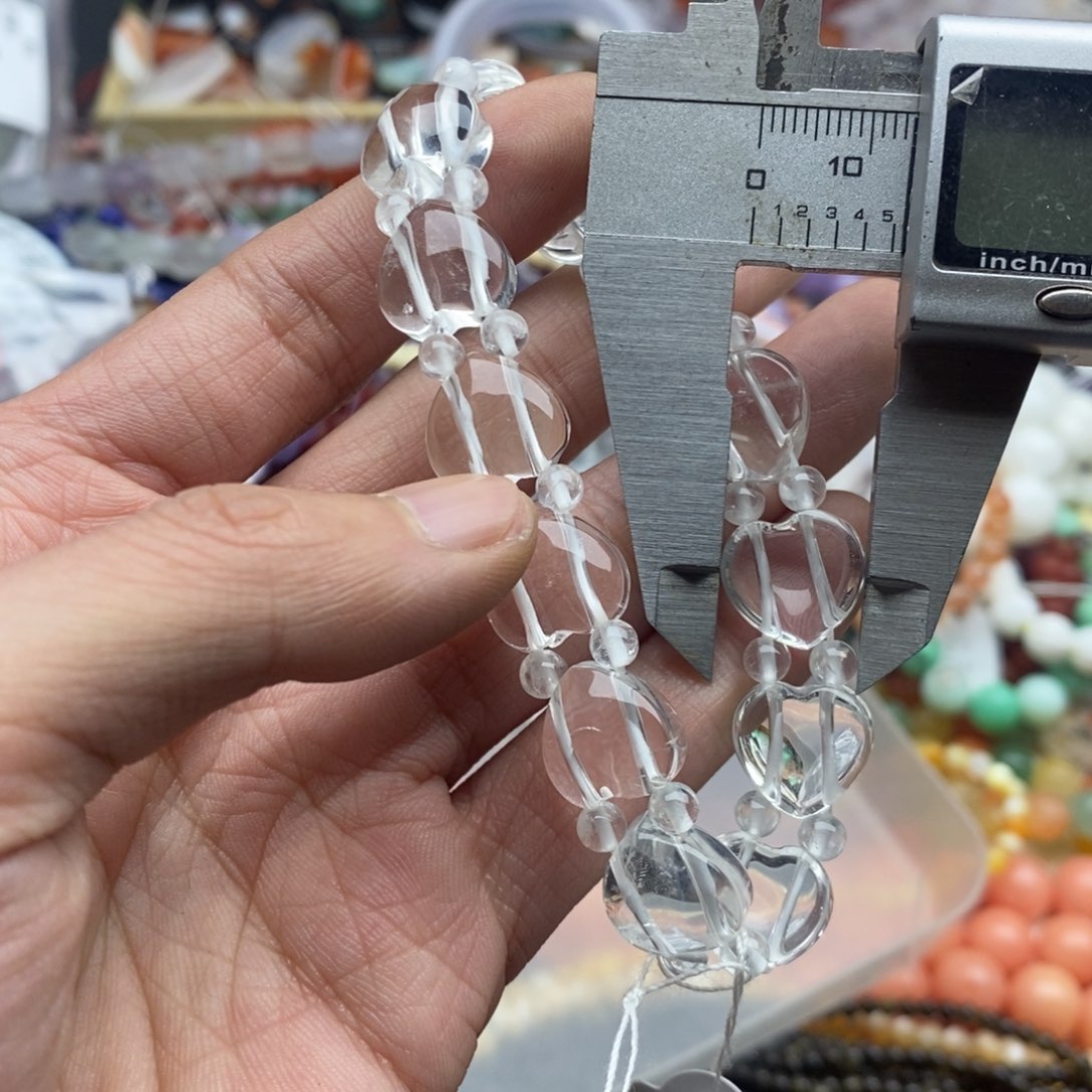 玛瑙/玉髓未镶嵌珠宝半成品一条天然透体白水晶爱心手排13mm