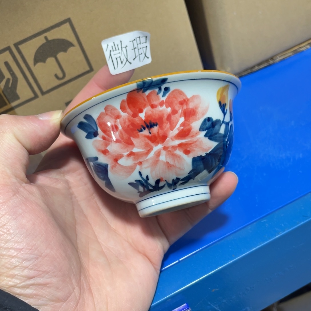 釉下手绘茶具微瑕