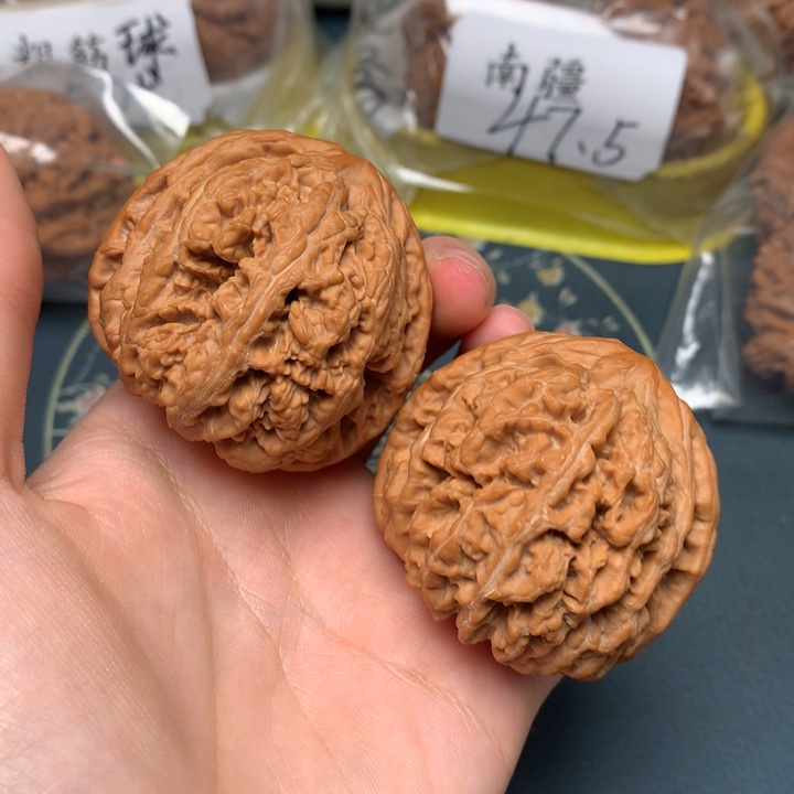 文玩核桃把件46-23778-0