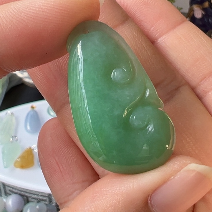 翡翠未镶嵌颈饰翡翠翡翠