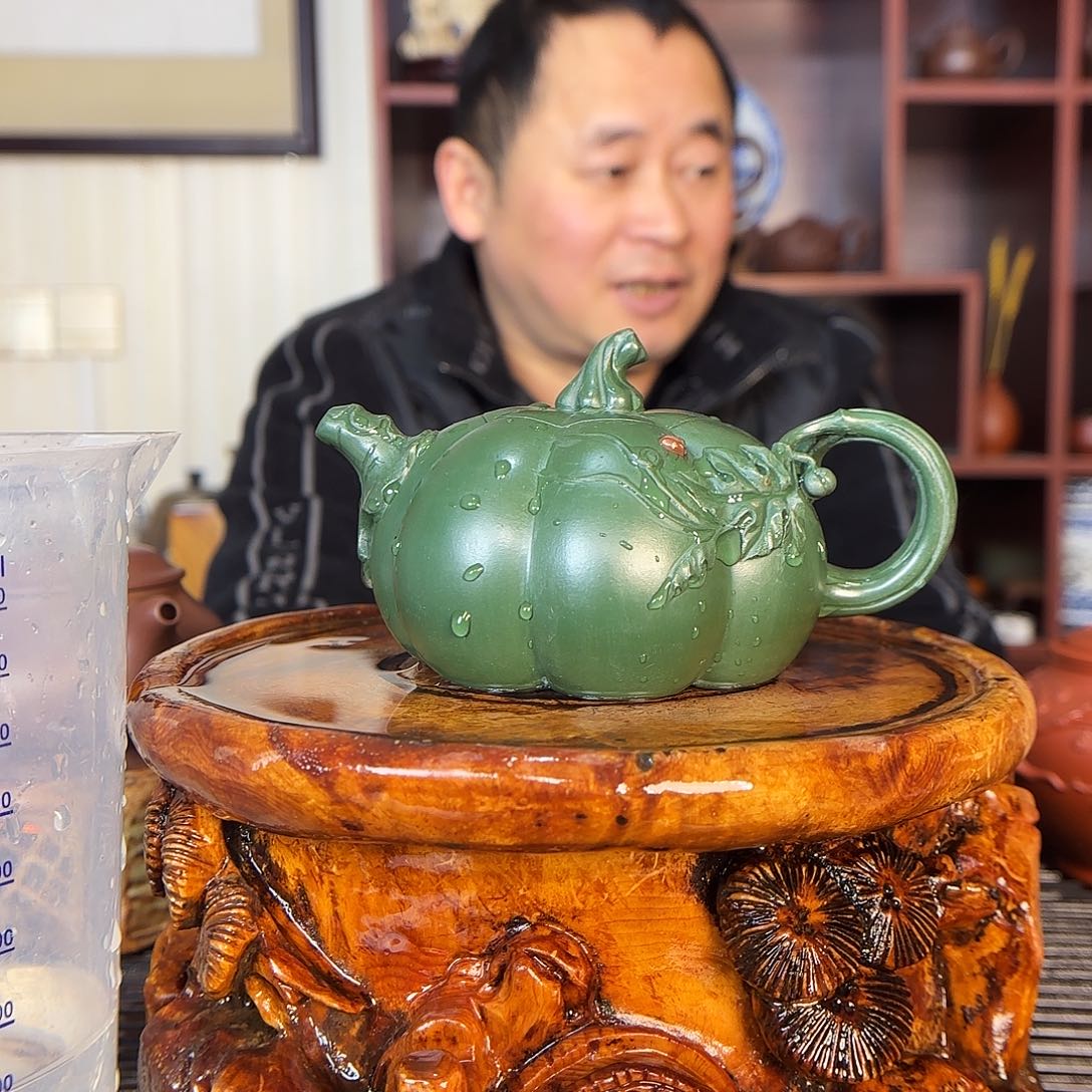 紫砂茶壶蔡一强老师。300c c